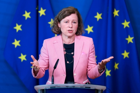 EU / Nach Korruptionsaffäre: Eine Ethikbehörde soll in Brüssel aufräumen